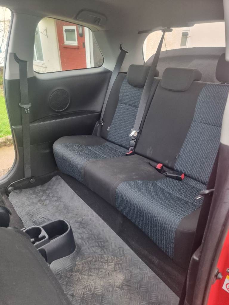 Toyota, YARIS, Hatchback, 2013, Manual, 1329 (cc), 3 doors