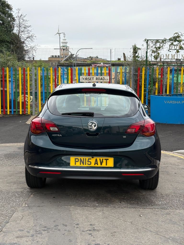 Vauxhall, ASTRA, Hatchback, 2015, Manual, 1598 (cc), 5 doors