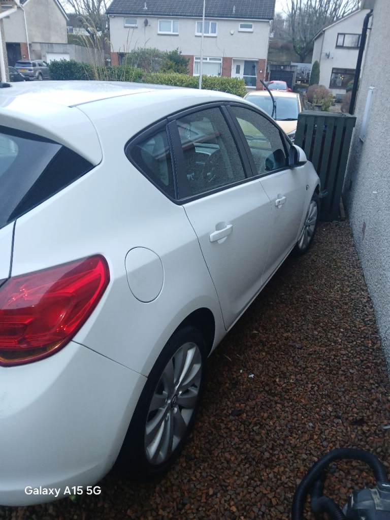 Vauxhall, ASTRA, Hatchback, 2010, Manual, 1598 (cc), 5 doors