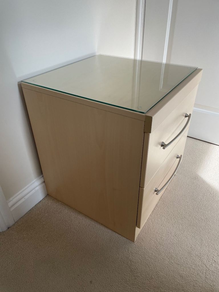 Pine 2 Drawer Bedside Cabinet 