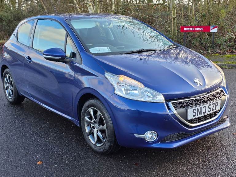 Peugeot, 208, Hatchback, 2013, Manual, 1199 (cc), 3 doors