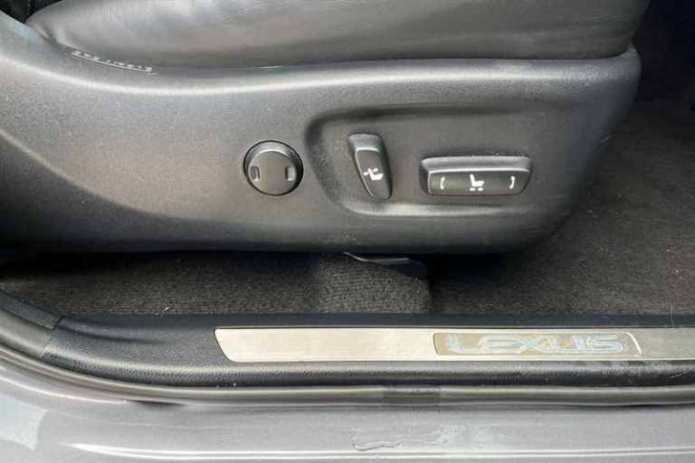 2020 Lexus NX 300h 2.5 Takumi 5dr CVT [Pan roof] ESTATE PETROL/ELECTRIC Automatic