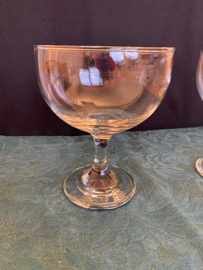 2 large bowl Coupe glasses