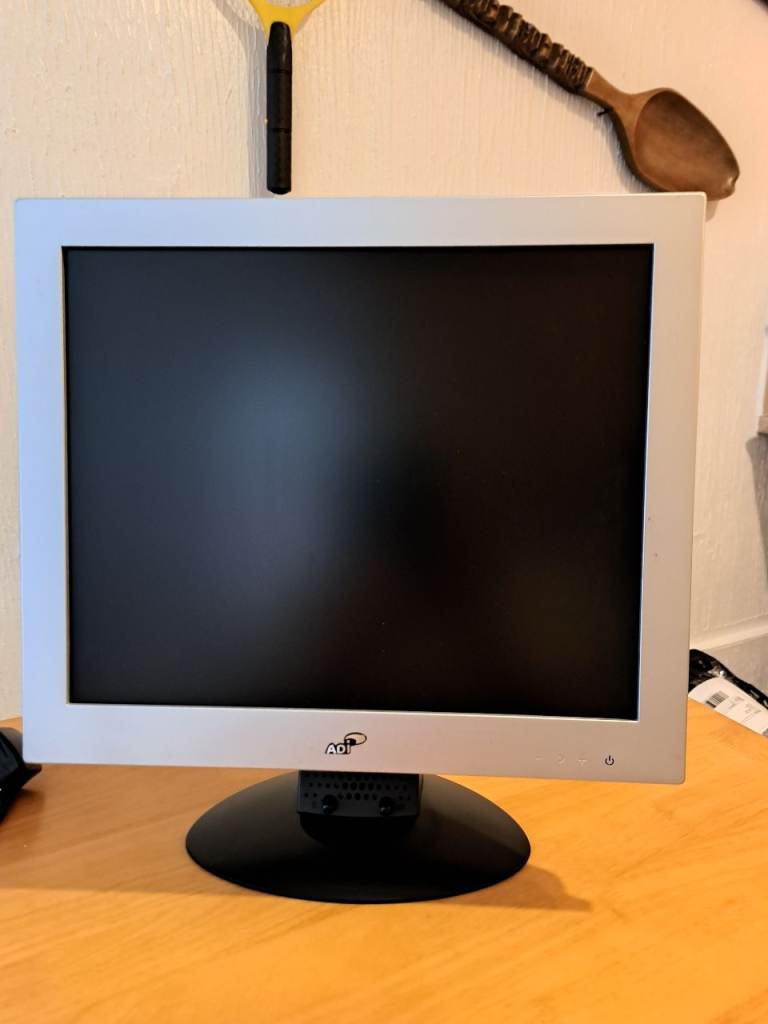 15in computer  monitor 