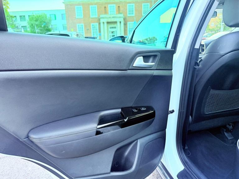 2019 Kia Sportage 1.6 CRDi EcoDynamics+ 4 DCT AWD Euro 6 (s/s) 5dr ESTATE Diesel/Electric Hybrid ...