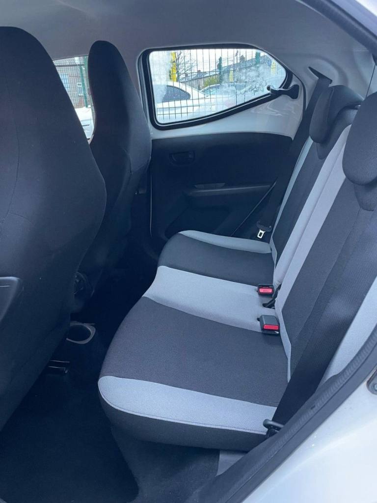 2014 Toyota AYGO 1.0 VVT-i x-play Hatchback 5dr Petrol Manual Euro 5 Euro 5 (68 ps) Hatchback Pet...