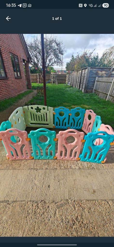 Pen / fence for children