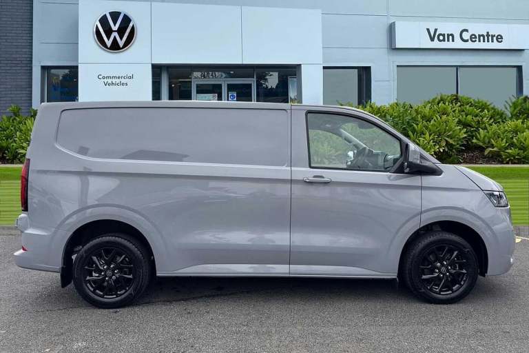 2025 Volkswagen Transporter 2.0 TDI 110 Commerce Pro Van-2 Seats Van DIESEL Manual