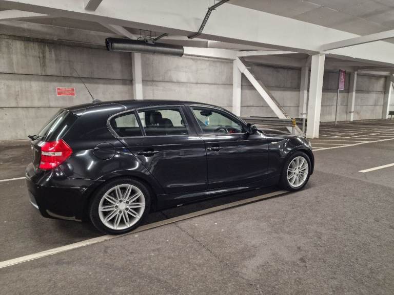 BMW, 1 SERIES,M Sport Hatchback, 2010, Manual, 1995 (cc), 5 doors
