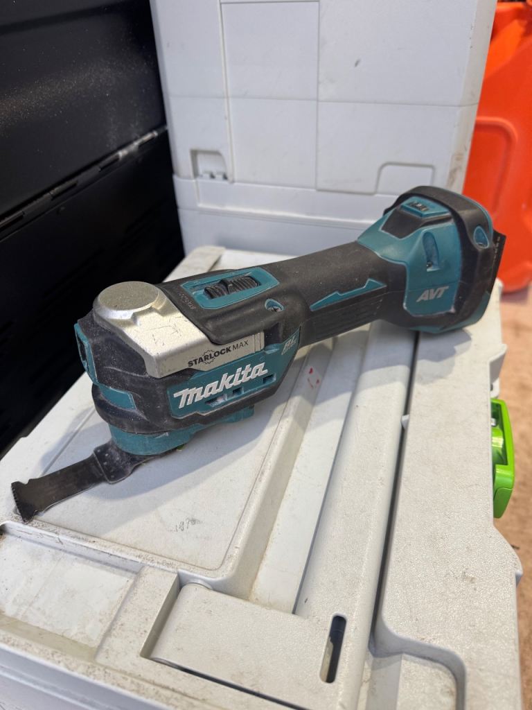 Makita 18v multi tool starlock