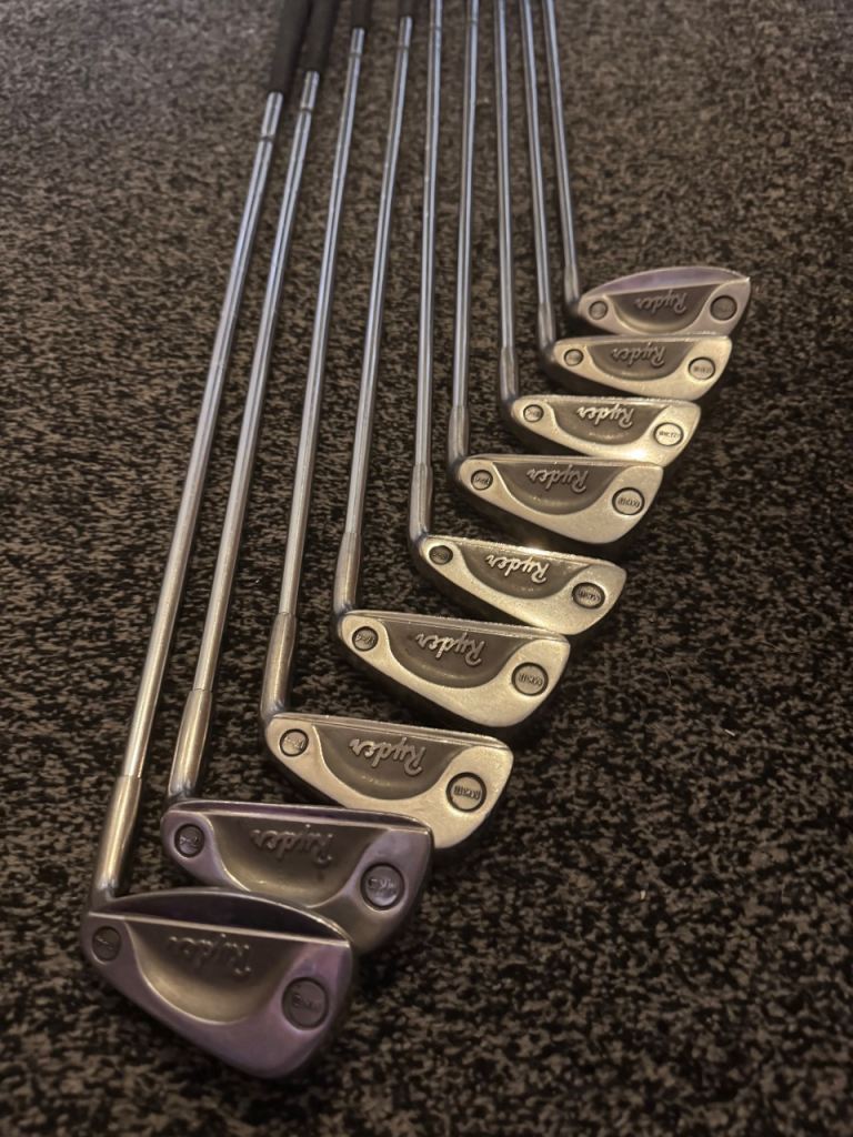 Vintage Ryder irons 3-9 and wedges 