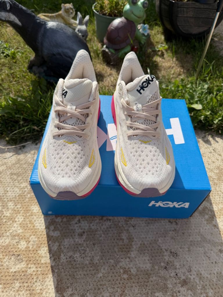 HOKA Clifton 9 Women's Running Shoes - UK 5 (EU 38)