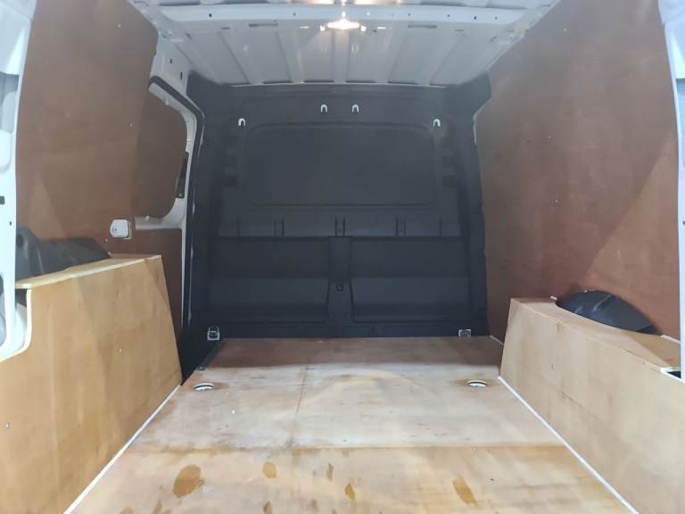 2023 Volkswagen Caddy 2.0 TDI 102PS Commerce Plus Van PANEL VAN DIESEL Manual