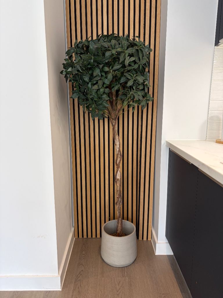 Blooming Artificial - 5ft Bay Tree – Good Condition (x6 Available)