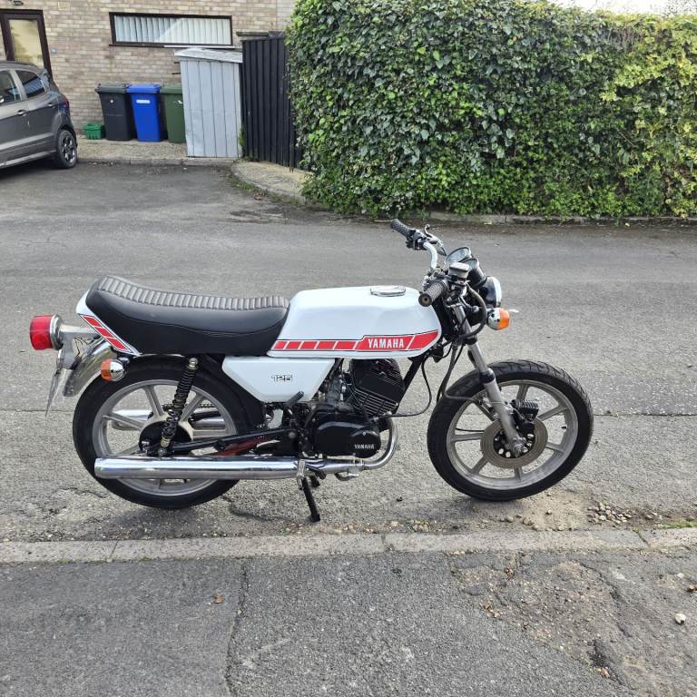 Yamaha rd125dx 1977