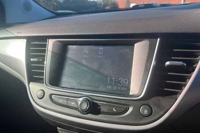 2019 Vauxhall Crossland X 1.2T ecoTec [110] SE 5dr [6 Speed] [S/S] HATCHBACK PETROL Manual