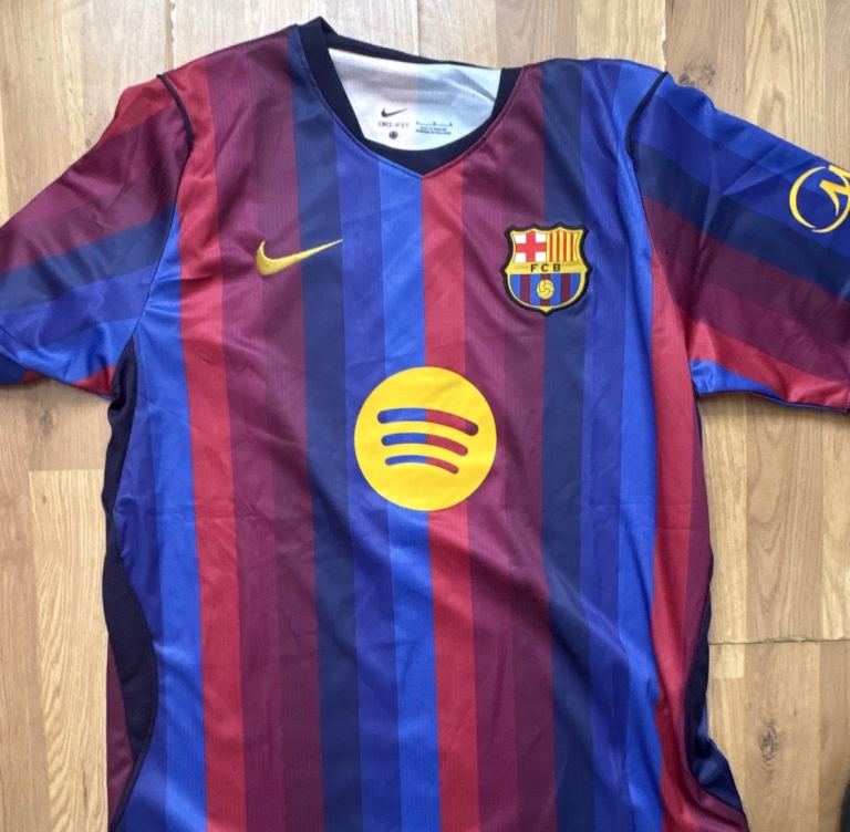 Nike FC Barcelona Football Shirt - Men's Large, New with Tags