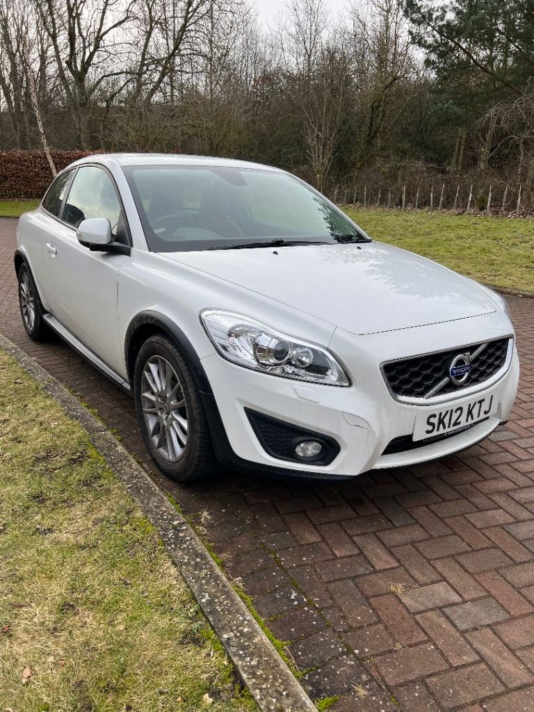 Volvo, C30, Hatchback, 2012, Semi-Auto, 1984 (cc), 3 doors