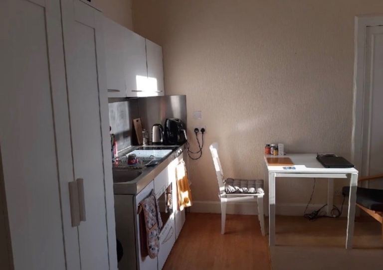 Studio flat - Inverness near city centre 