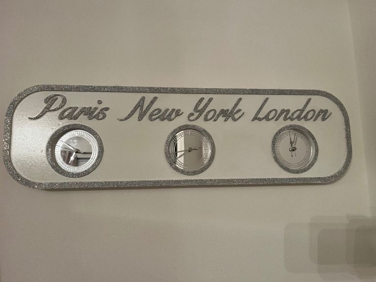 image for Beautiful wall clock