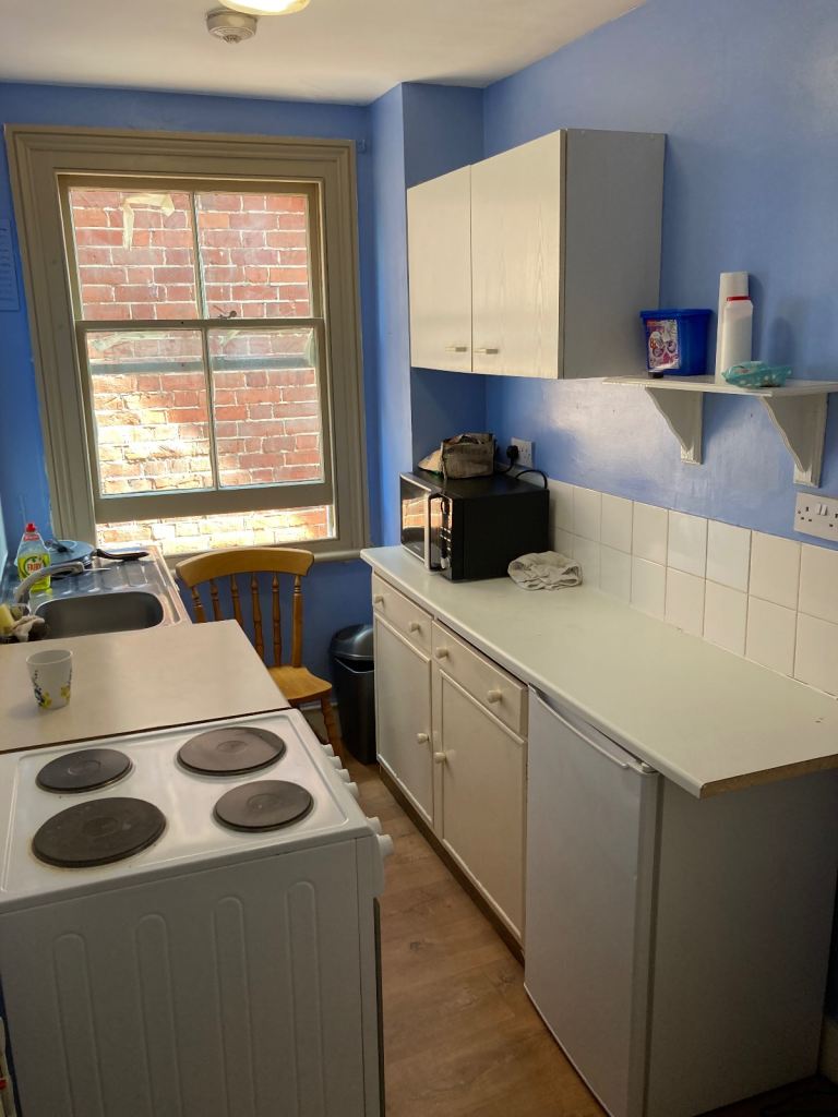 Studio apartment 