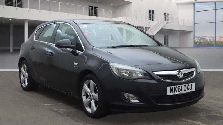 2011 Vauxhall Astra 1.6 16v SRi Hatchback 5dr Petrol Manual Euro 5 (115 ps) HATCHBACK Petrol Manual