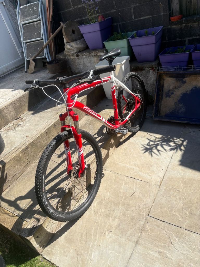 Specialized hard tail mountain bike 