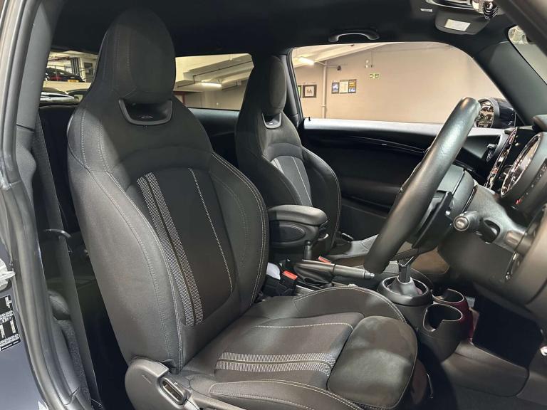 2020 MINI Hatch 2.0 Cooper S Sport II 3dr Auto HATCHBACK PETROL Automatic