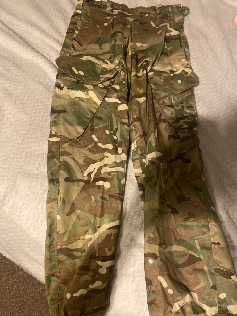 Military Camo Combat Trousers – Good Condition