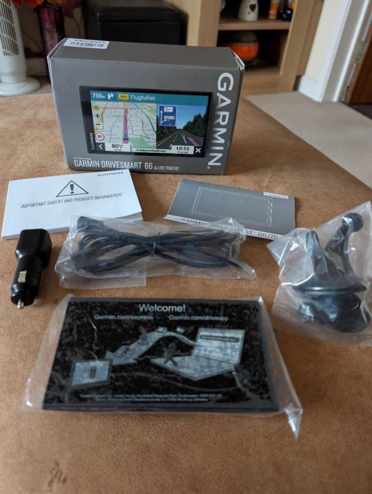 Garmin DriveSmart 66 like new