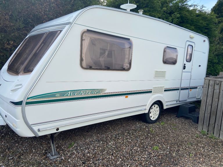 2004 Abbey Aventura Caravan