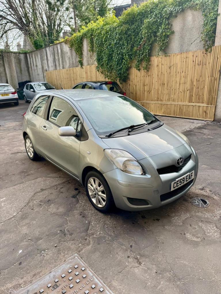 Toyota Yaris 2009 (Manual) 1000cc, petrol, low mileage 