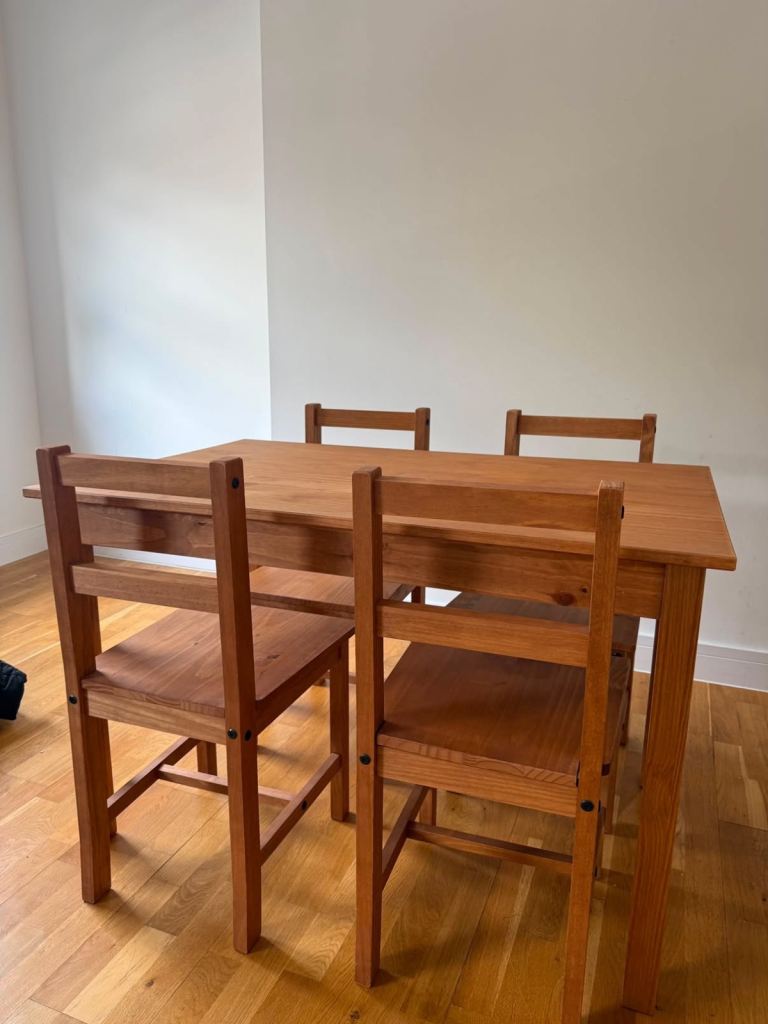 Wooden Dining Table and 4 Chairs Set – Good Condition