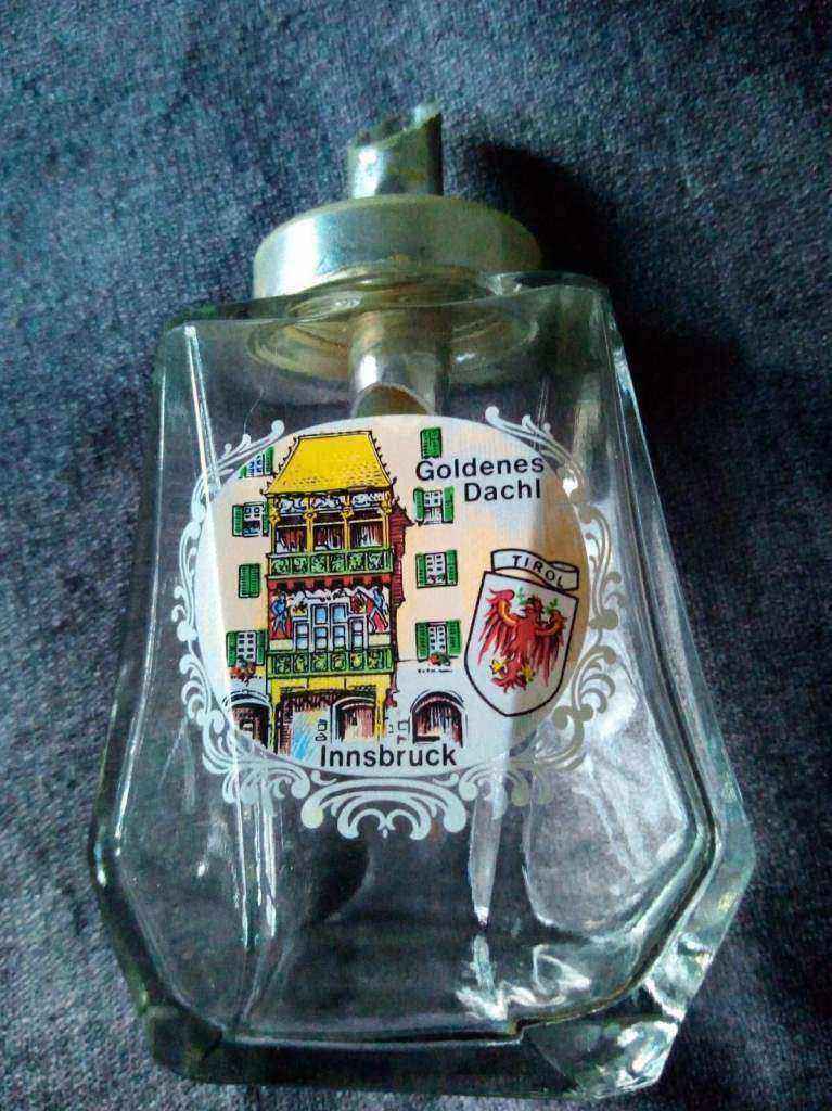 Innsbruck Austria Tirol Souvenir Glass Sugar Pourer Dispenser. POST OR COLLECT!