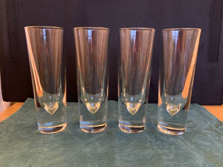 image for 4 heavy glass, solid base tall glasses