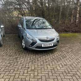 Vauxhall, ZAFIRA Tourer Exclusive MPV, 2014, Manual, 1796 (cc), 5 doors