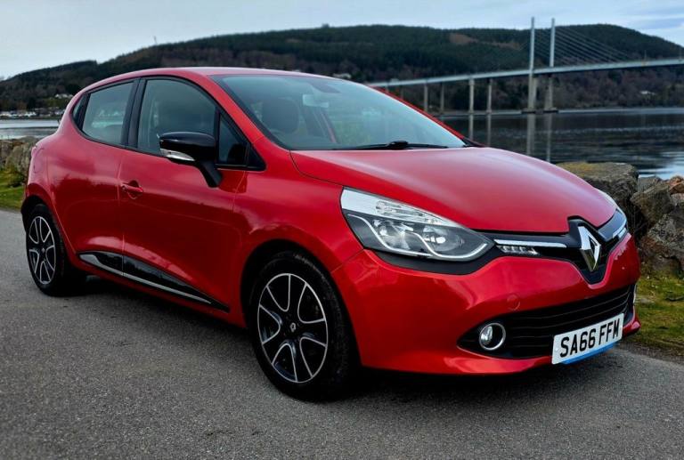 2016 66 RENAULT CLIO 0.9 TCE DYNAMIQUE NAV HATCHBACK 5DR PETROL MANUAL EURO 6 (S