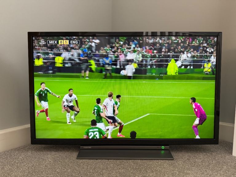 Toshiba 32 inch smart tv