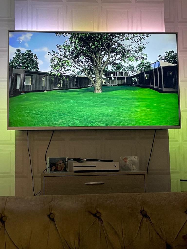 Phillips abilight tv 55 inch 