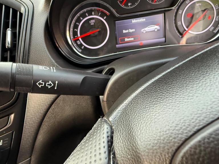 2015 Vauxhall Insignia 1.4i Turbo Limited Edition Hatchback 5dr Petrol Manual Euro 6 (s/s) (140 p...