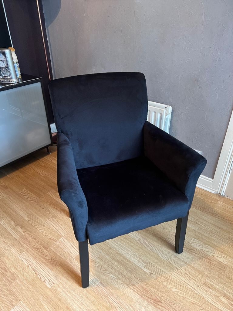 Marlow Home Co. Black Upholstered Armchair – As New