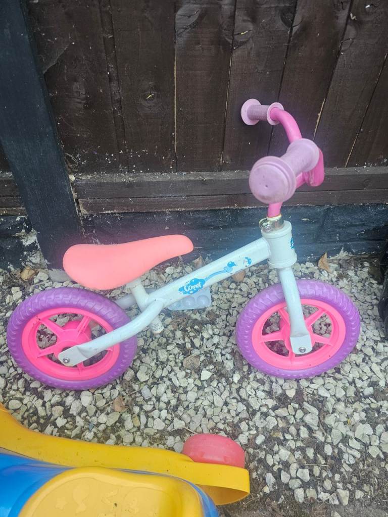 Girls balance bike- Chico