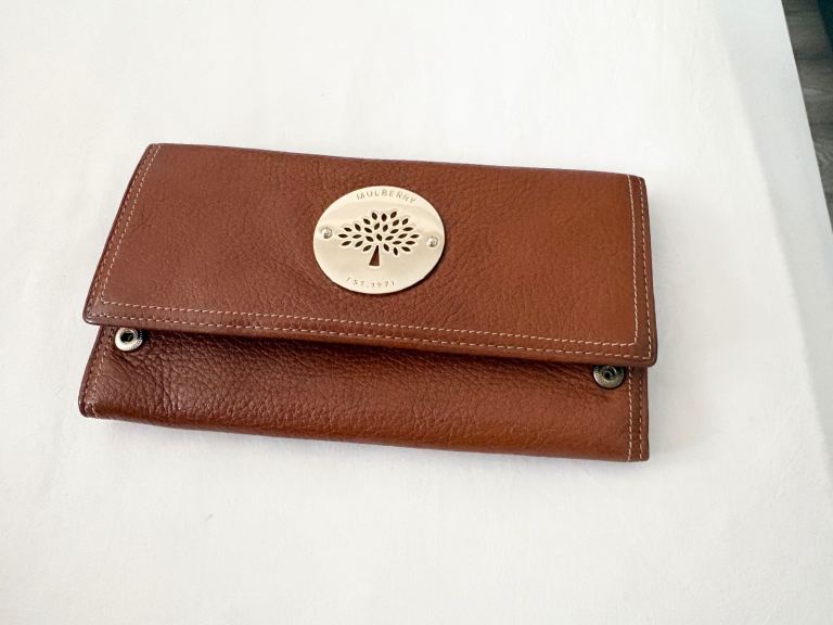 BRAND NEW 100% AUTHENTIC MULBERRY DARIA CONTINENTAL WALLET, PURSE HANDBAG, BOUGHT FROM JOHN LEWIS