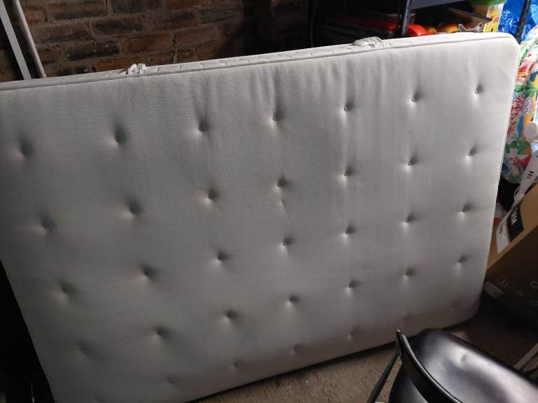 Double mattress (free) 