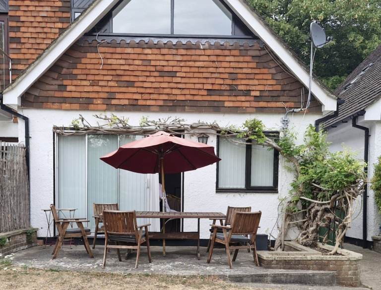 Solid Oak Outdoor Dining TABLE with SIX Chairs + Covers + Parasol - Caversham Berkshire