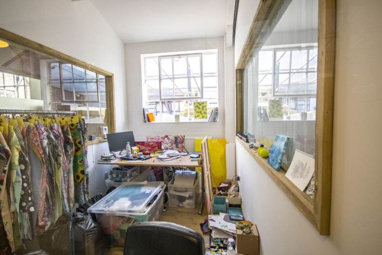 Creative Space | Beauty Room  | Office | Commercial Unit | Desk in Wimbledon South West London SW19