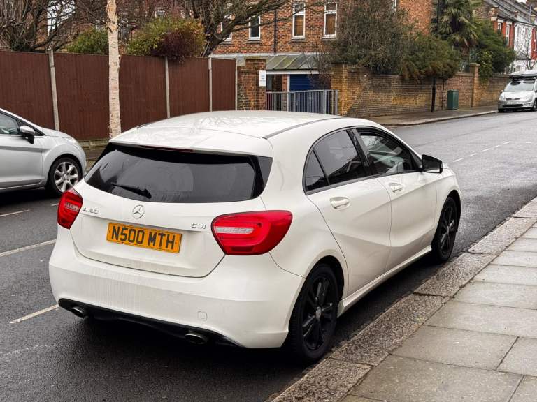 Mercedes-Benz, A CLASS, Hatchback, 2015, Semi-Auto, 1461 (cc), 5 doors