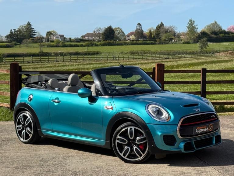 2017 MINI CONVERTIBLE 2.0 AUTOMATIC JOHN COOPER WORKS, WOW STUNNING COLOUR, RARE
