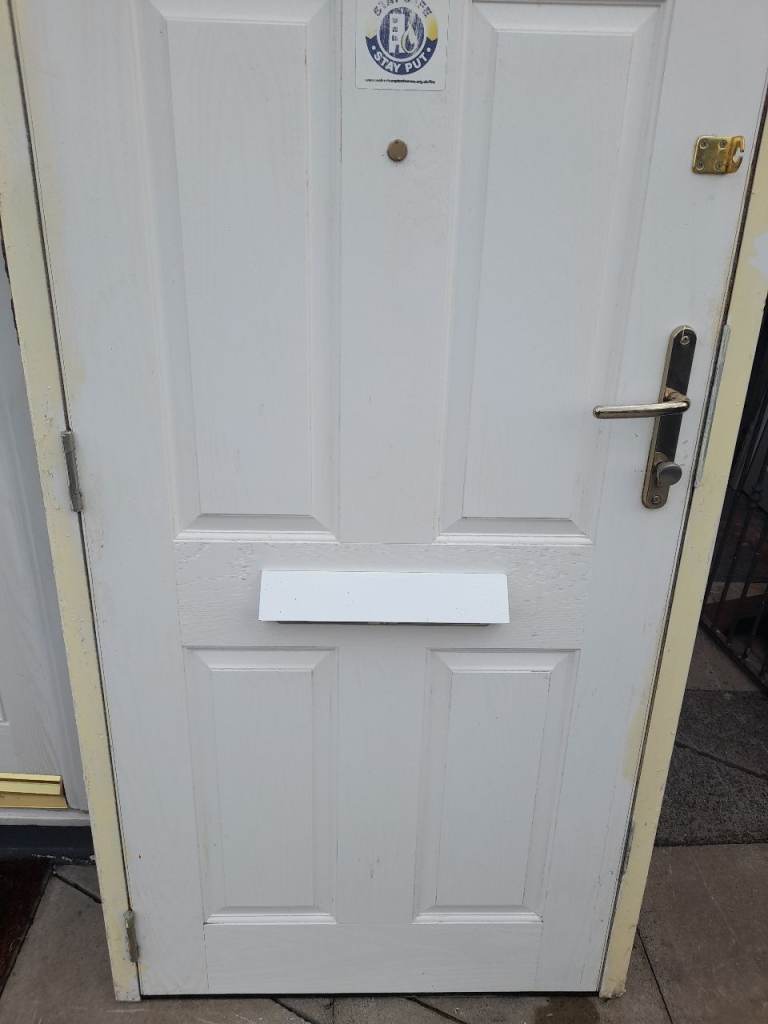 Composite Door / Front Door / Upvc Door / Double Glazing / Shed / Mancave / Windows & Doors / Pvcu