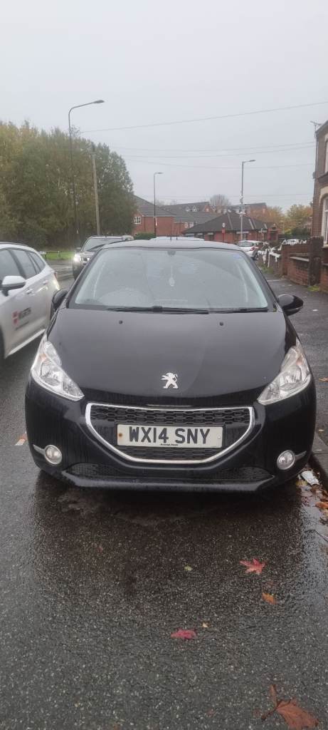 Peugeot, 208, Hatchback, 2014, Manual, 1199 (cc), 5 doors